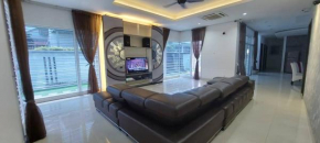 PJ Bungalow Homestay